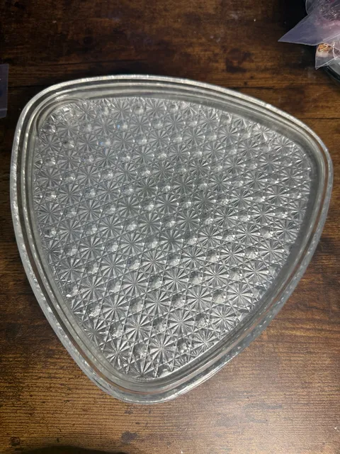 Set of 5 Triangle Daisy And Button Clear Glass Snack Plates