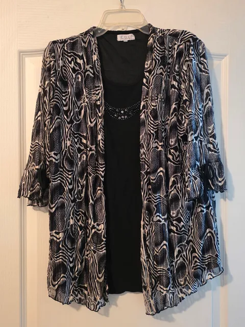 C.O.C. Cardigan Look Top 2XL Black White Abstract Print Beaded Open Front