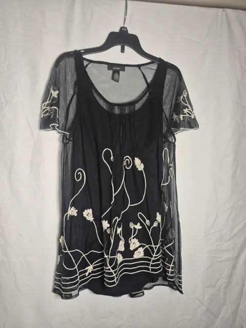 Alfani Embroidered Mesh Tunic Size 8 Black