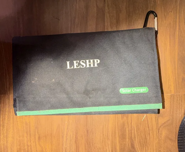 LESHP 21W Solar Charger