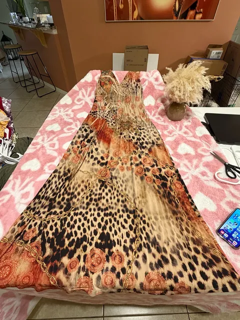Unbranded Animal Print Maxi Dress V-Neck Sleeveless Gold Chain