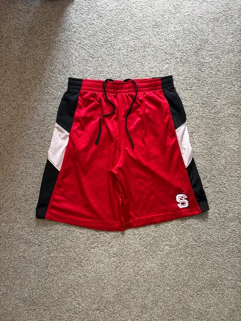 Knights Apparel NC State Wolfpack Mesh Shorts Size L 36/38 Red Black
