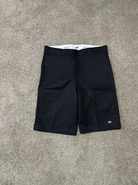 Early 2000s Dickies Relaxed Fit Shorts Size 38 Black Workwear