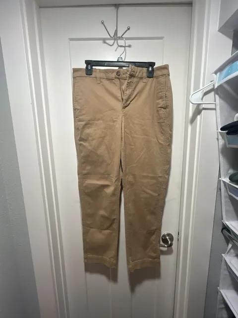 J.Crew High-Rise Girlfriend Chino Size 8 Khaki