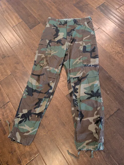Vintage 80s/90s US Military Surplus Woodland Camo BDU Cargo Pants Medium-Long
