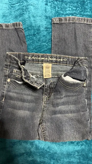 Arizona Jean Co Jeans Size 5 Slim Blue Embellished Heart Pockets