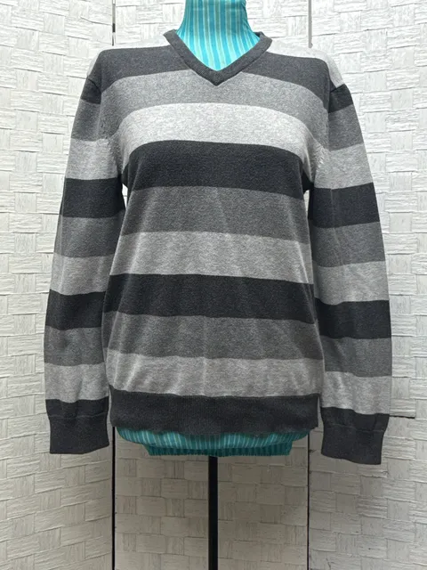 Old Navy V-Neck Striped Sweater Size M Gray