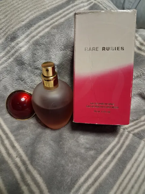 Vintage 2002 Avon Rare Rubies Eau de Parfum Spray 1.7 oz / 50ml 75% Full w/Box