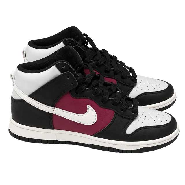 Nike Dunk High Sneakers