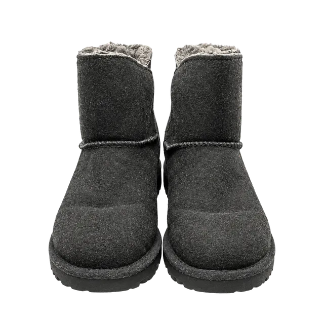 Bearpaw Black Suede Fringe Ankle Boots