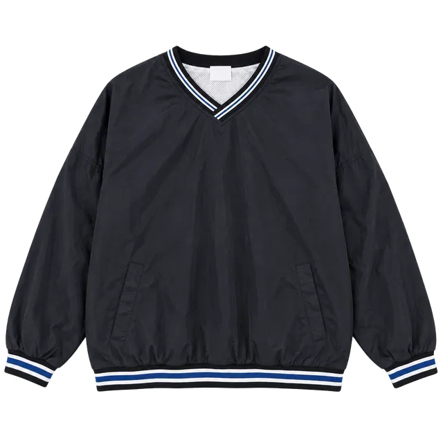 Vintage 80s 955 Sport Nylon Pullover Windbreaker Black Blue White Striped cuffs and bottom 
Size is on the 4th slide
Dm for measurements 
Send offers 
#80s #GOLFWEAR #Windbreaker 
#windbreaker #athletic