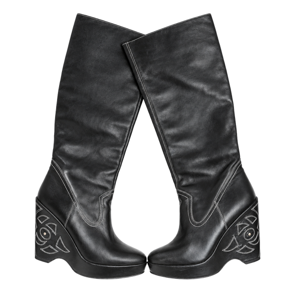 Performing Art Leather Wedge Heel Boots Size 7 Black