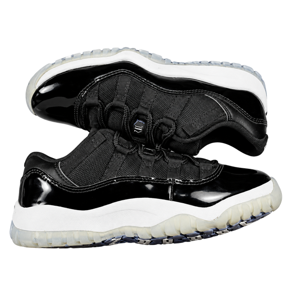 Jordan 11 Low Space Jam