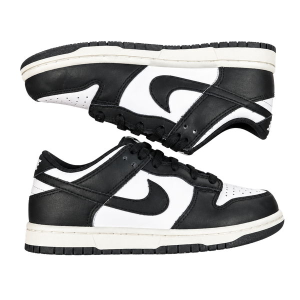 Nike Panda Dunks