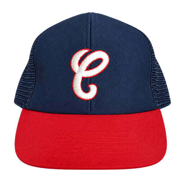 MLB Officially Licensed Vintage Chicago White Sox Trucker Mesh Snapback Cap M/L