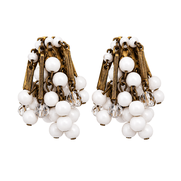 Lisner Vintage White Bead Cluster Clip On Earrings