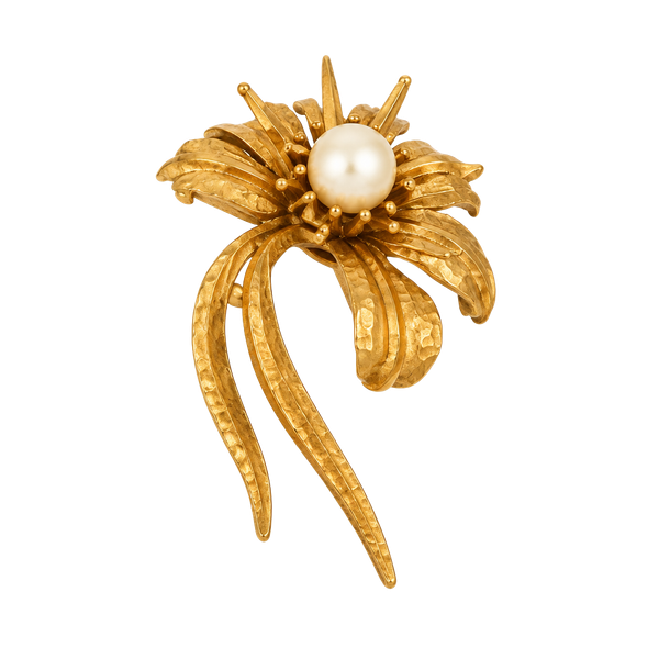 BSK Vintage Gold Tone Flower Brooch with Faux Pearl Center