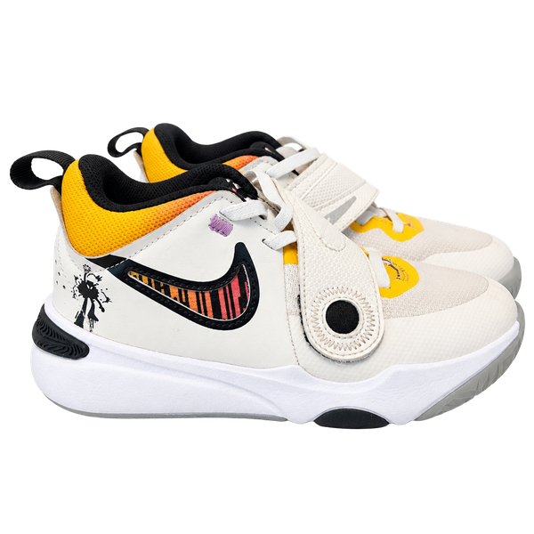 Nike Team Hustle D 11 GS Size 3Y White Multicolour