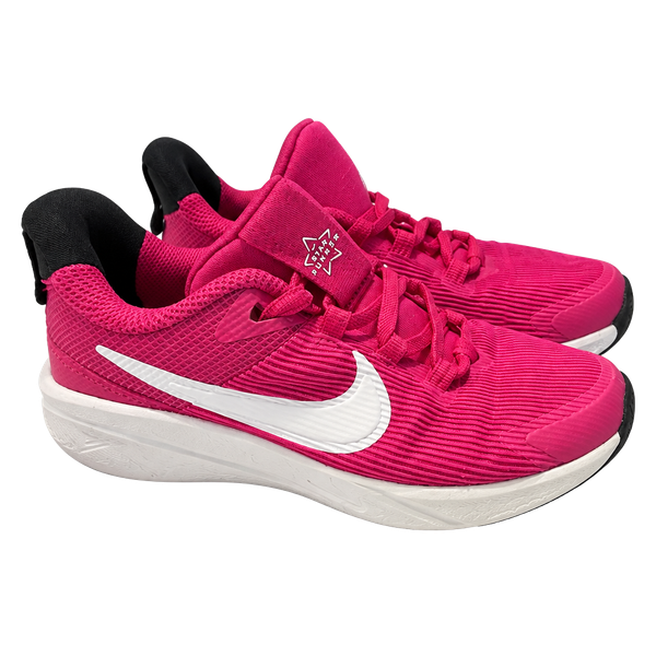 Nike Star Runner 4 Fierce Pink White Black Running Shoes Size 1 youth