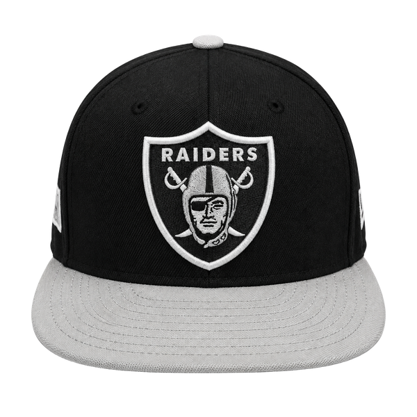 New Era Las Vegas Raiders 9FIFTY Size Medium-Large Black Snapback Hat
