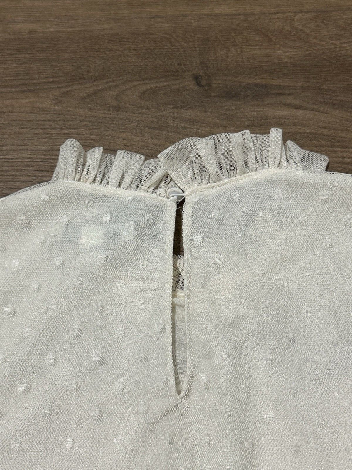 Express Ivory Tulle Ruffle Avant Garde Top Maximalist Polka Dot Size M Women's 13