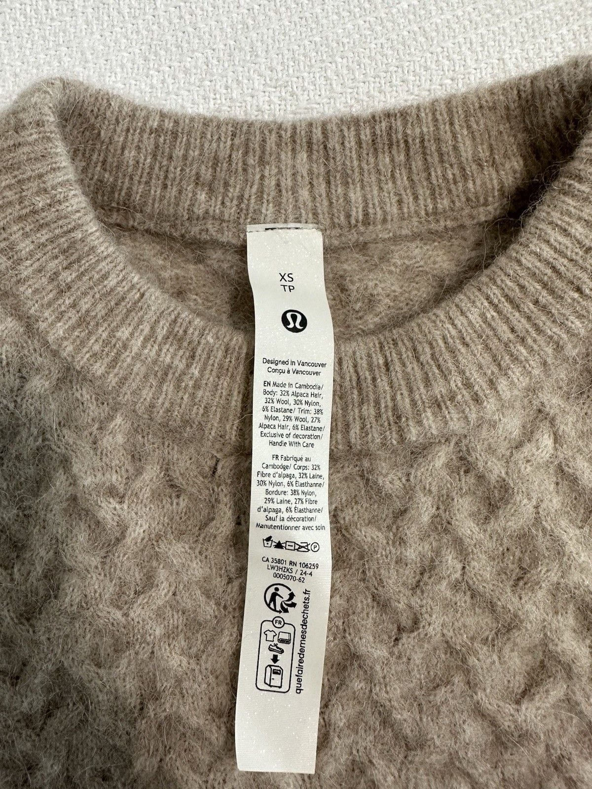 Product thumbnail 4
