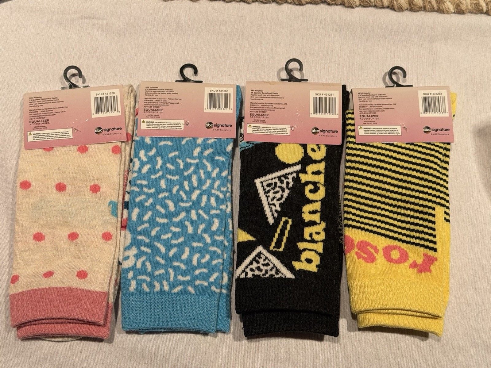 VIRAL The Golden Girls Crew Socks Set of 4 11