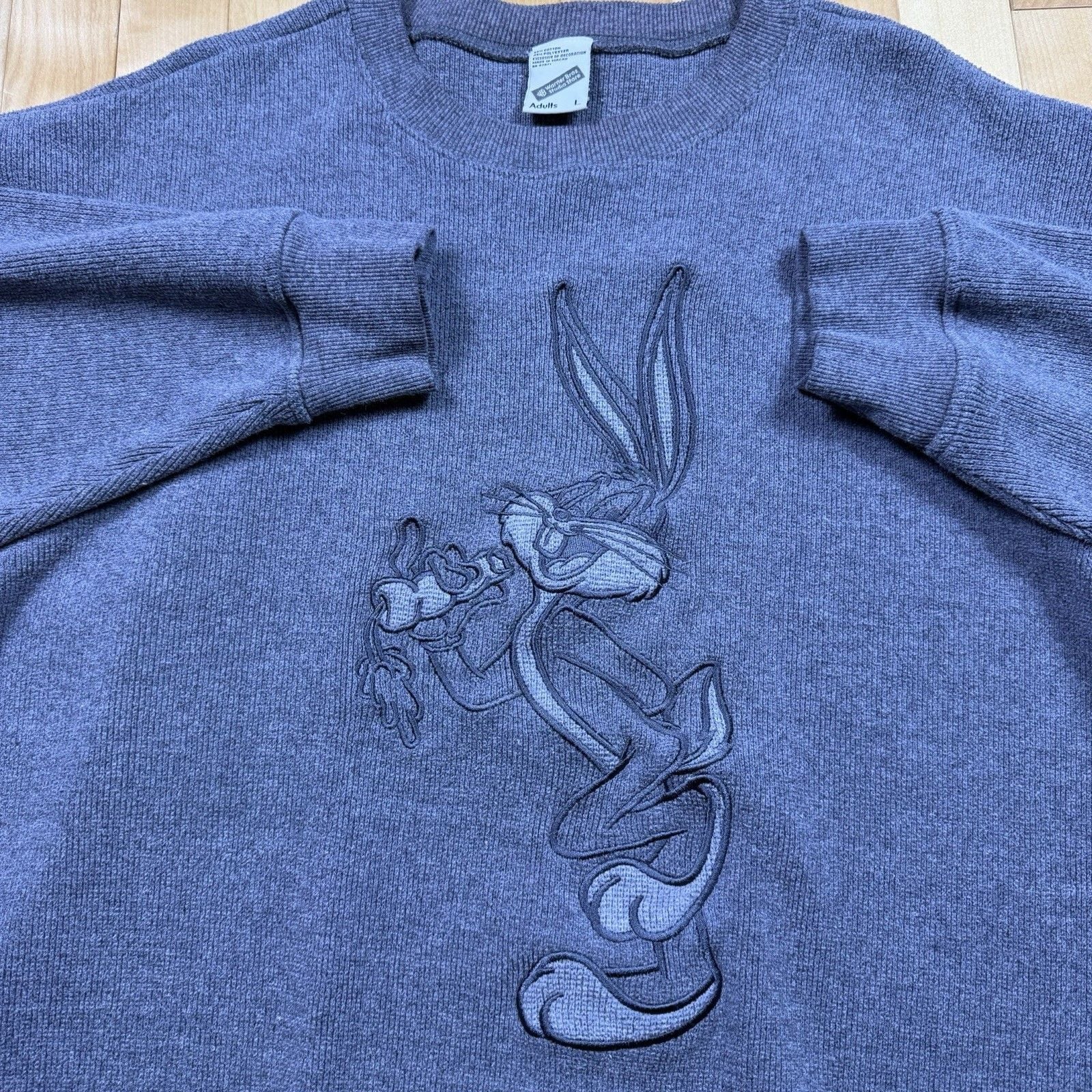 Vintage 90s Bugs Bunny Sweatshirt Mens L Warner Bros Studio Store Embroidered 3
