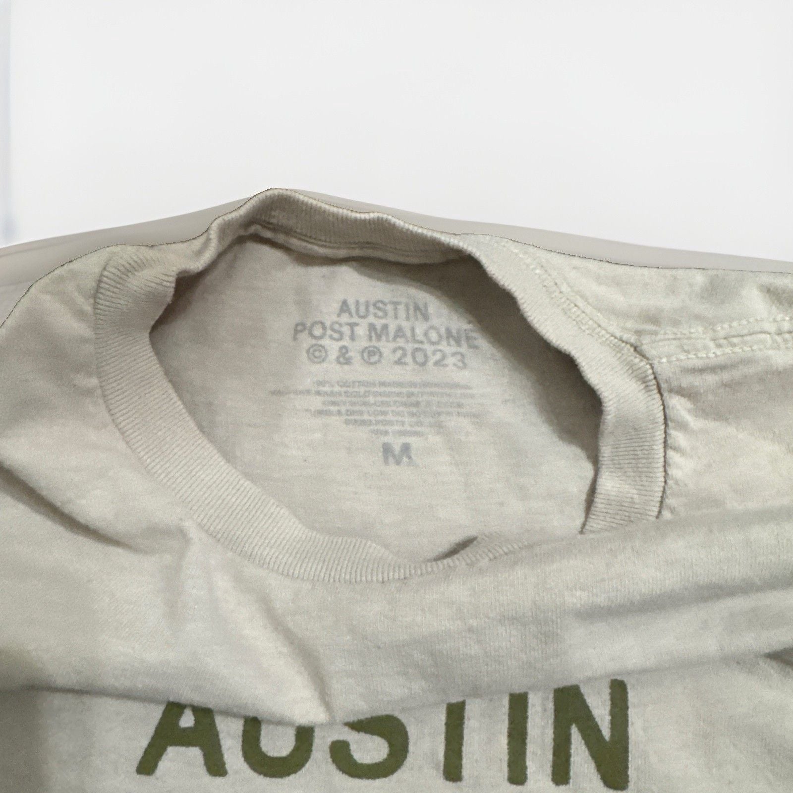 Post Malone Shirt Beige 2023 Tour Dates Austin Concert T-Shirt Size M Preowned 4