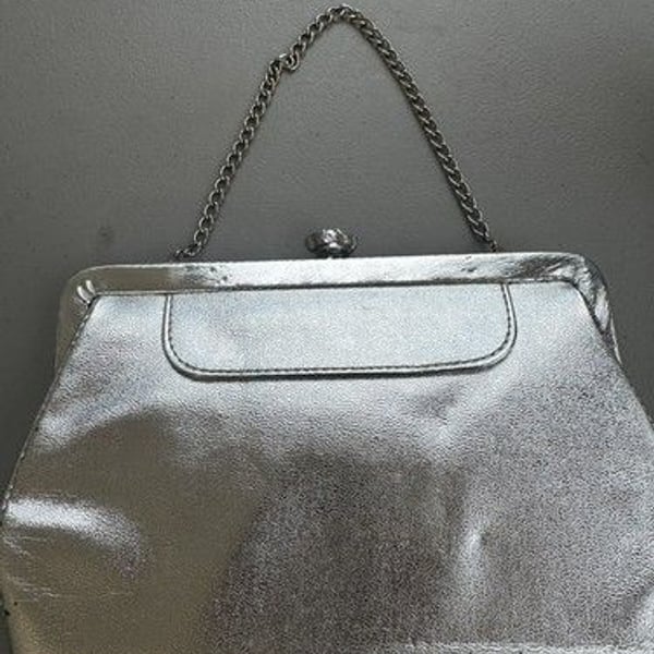 Vintage Silver Clutch With Mini Chain Rose Clasp Lock
