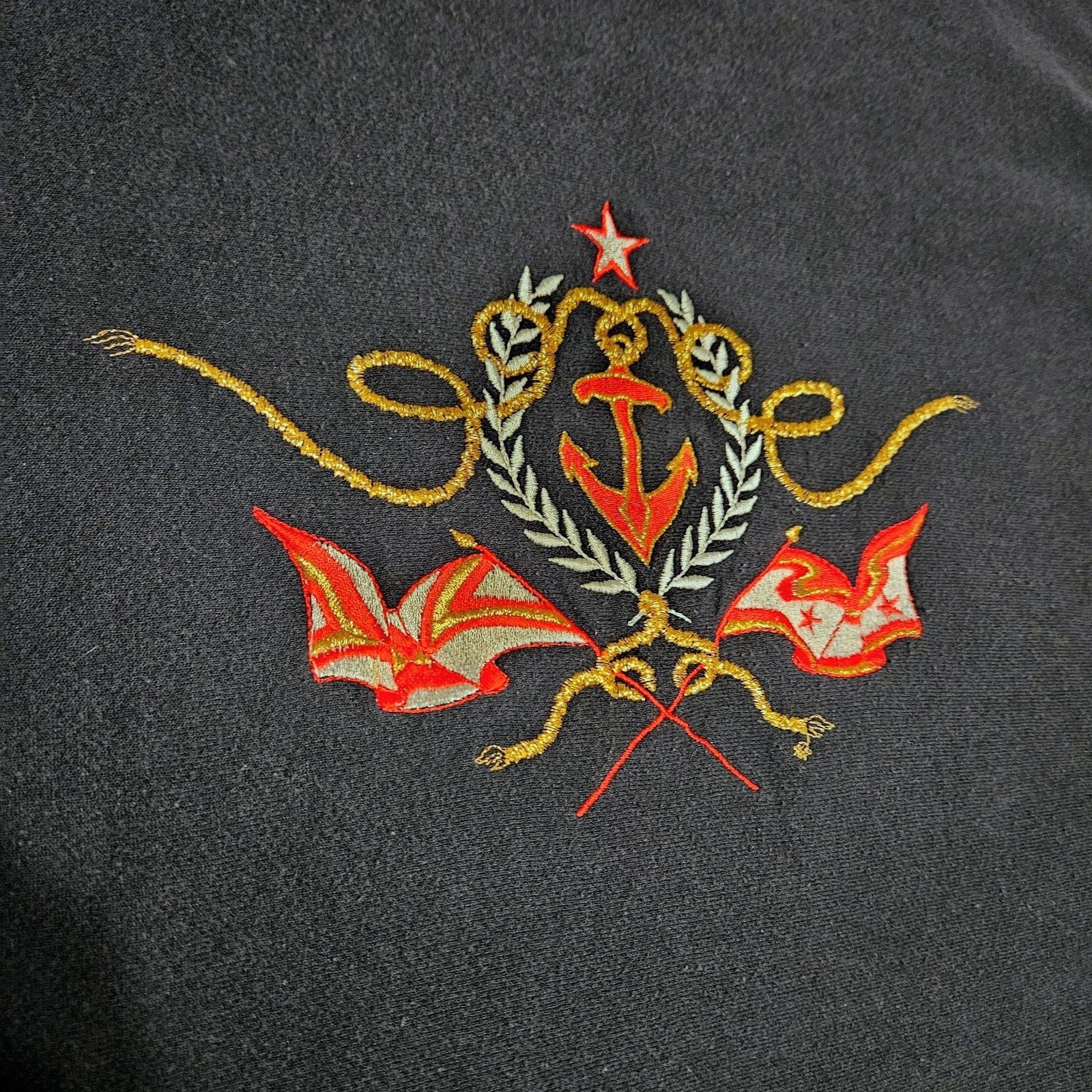 Bullseye Womans Navy Crewneck Tee Embroidered Nautical Graphic XL Pullover 3