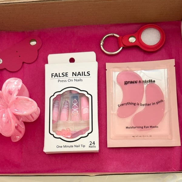 5-PC Teen Girl Gift Box Pink Self Care Spa Set Press On Nails Eye Mask Hair Clip
