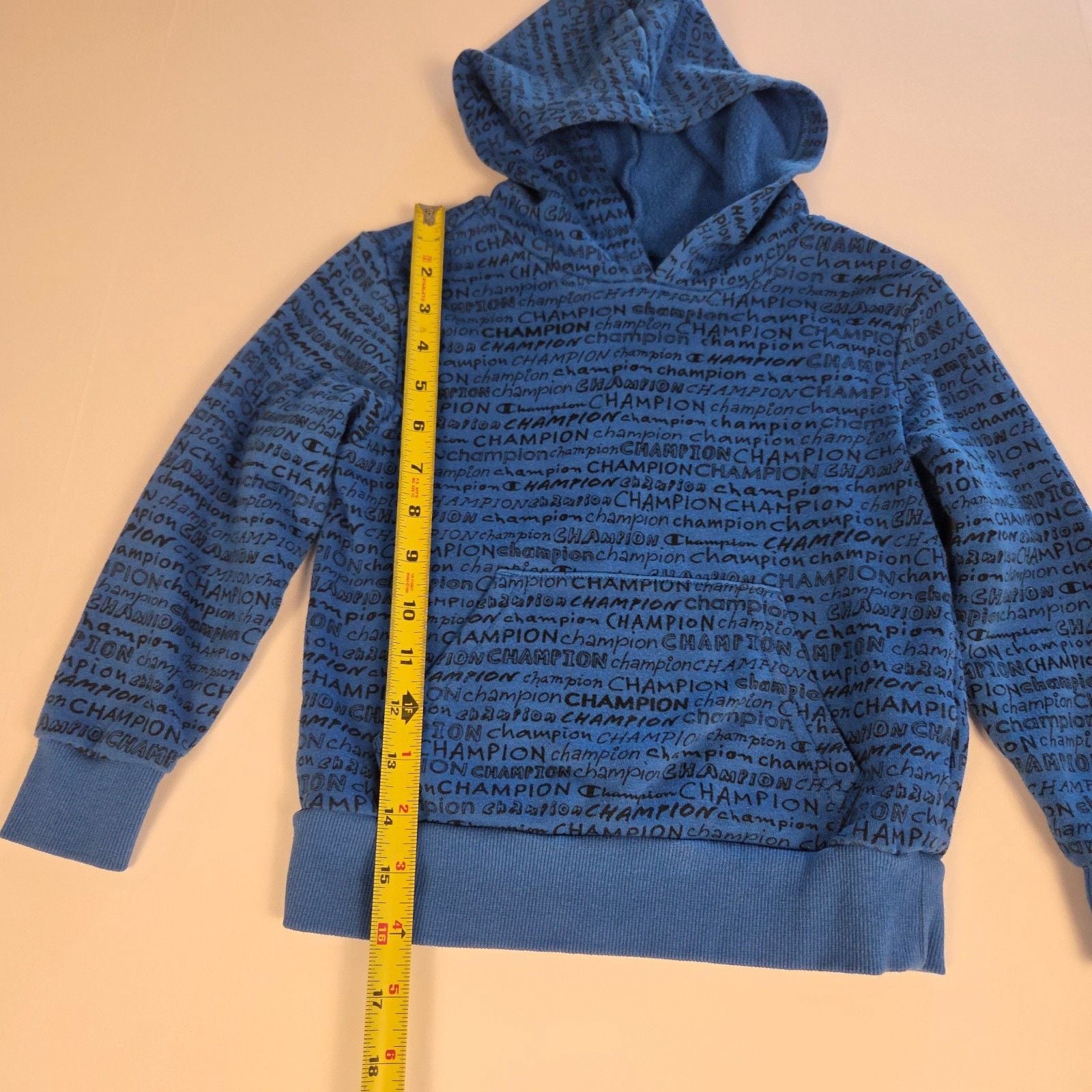 Champion Boys Kids blue Fleece Hoodie All Over Print Script Logo Size 5 9