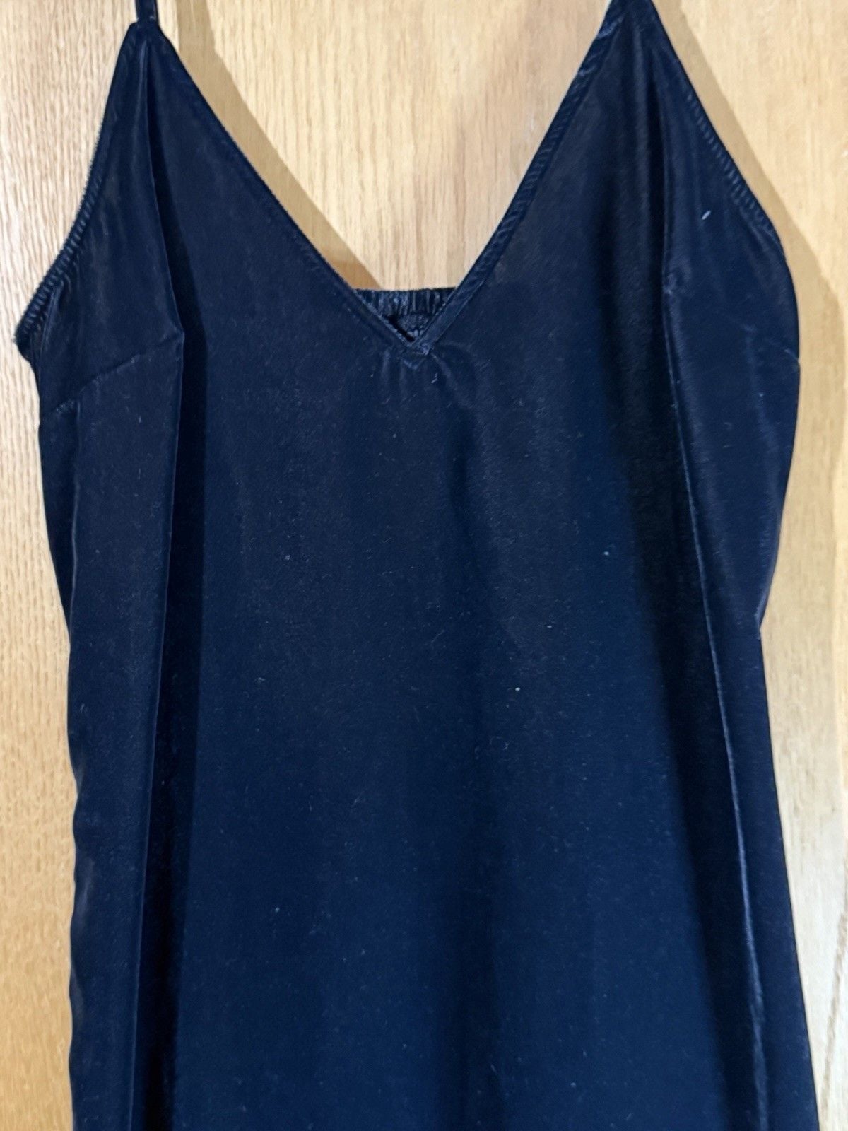 Old Navy Black Solid Sleeveless V-Neck Gown Adjustable Straps Smocked M 3