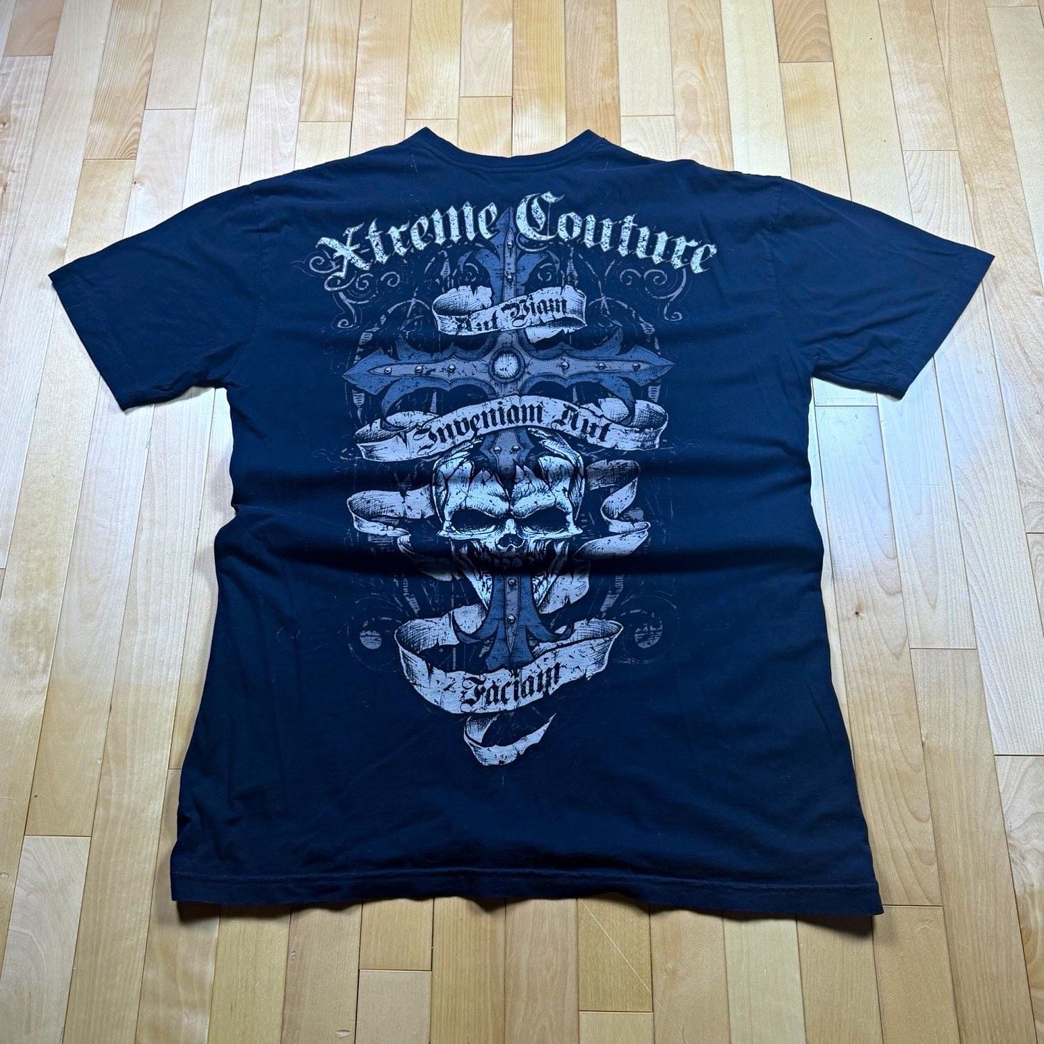 Xtreme Couture Affliction Shirt Mens 2XL Black Skull Cross Gothic MMA Y2K Tee 2