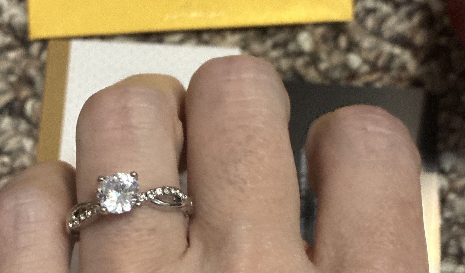 Round White Moissanite Engagement Ring Size 6.5 GRA 6.5mm 1 ct new 8