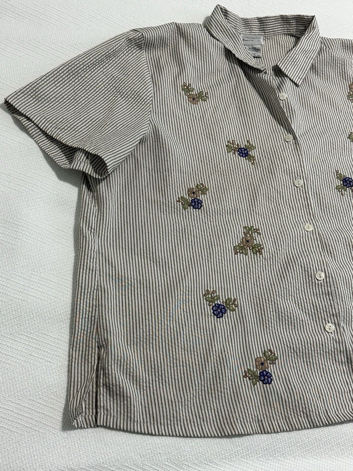 Bon Worth Women’s Xl Gray Button-Up Blouse 4