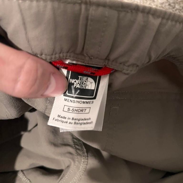 The North Face cargo pants/shorts 3