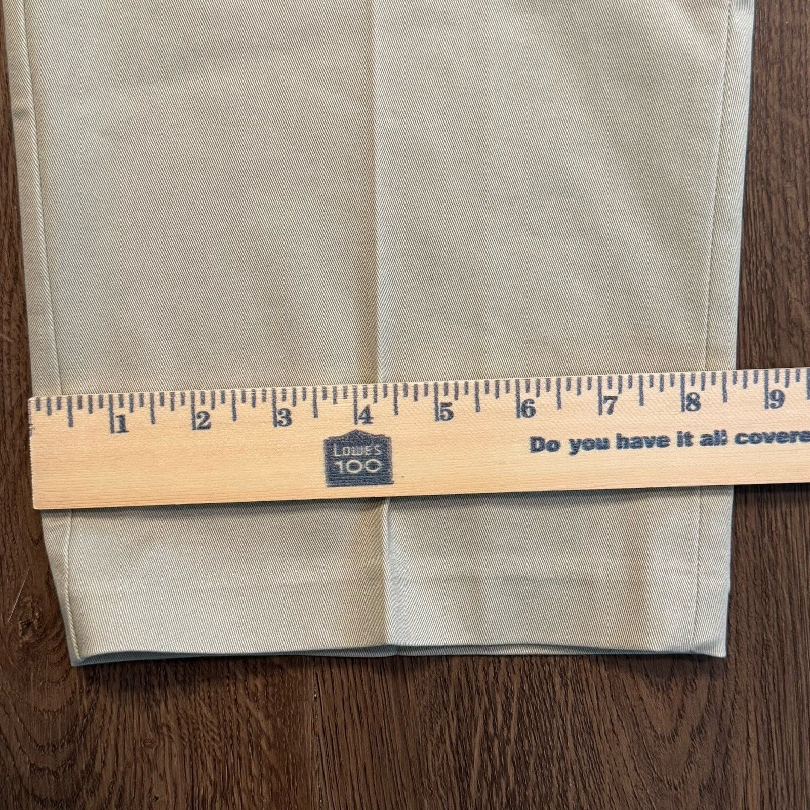 NWT Haggar Mens Iron Free Premium Khakis 38x30 Shirt Grip Straight Fit Casual 8