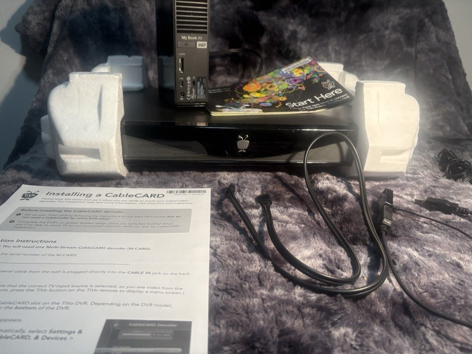 TiVo Roamio Plus Cable DVR Multimedia Hub 6 Tuners TCD848000 Boxed 9