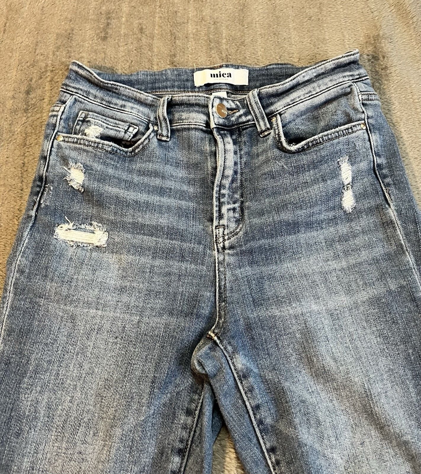 Women’s Mica Denim Light Blue Ripped Distressed High Rise Stylish Size 28 3