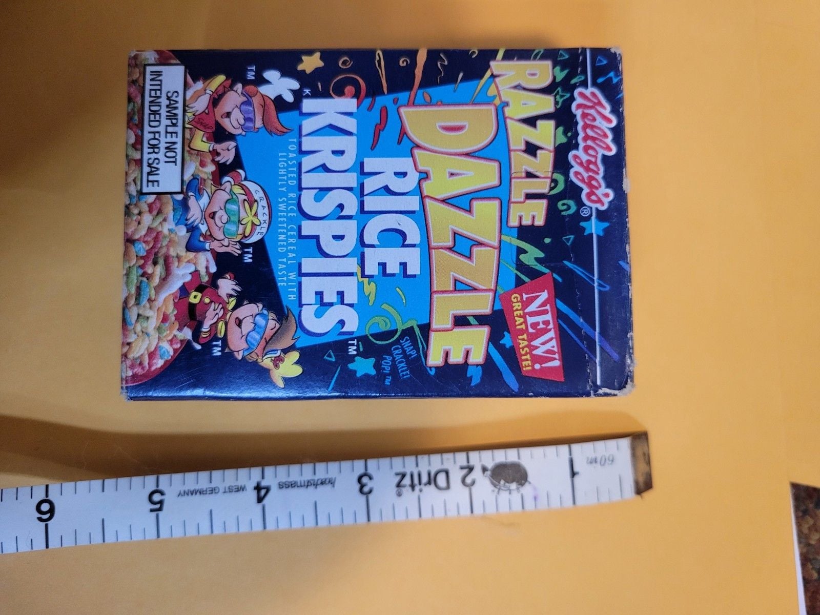 Kellogg's Razzle Dazzle Rice Crispies Cereal Box 1998 Original Seal NOT OPEN! 2