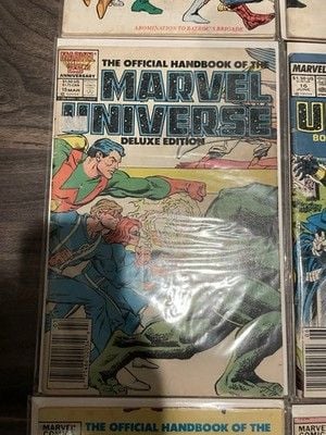 Marvel Universe Comic Book Lot of 17 Vintage 1985 Encyclopedia Like 8