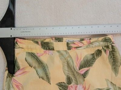 Tommy Bahama Stretch Skirt Size 10 Yellow Tropical Hibiscus Floral Palm Leaf 19" 14