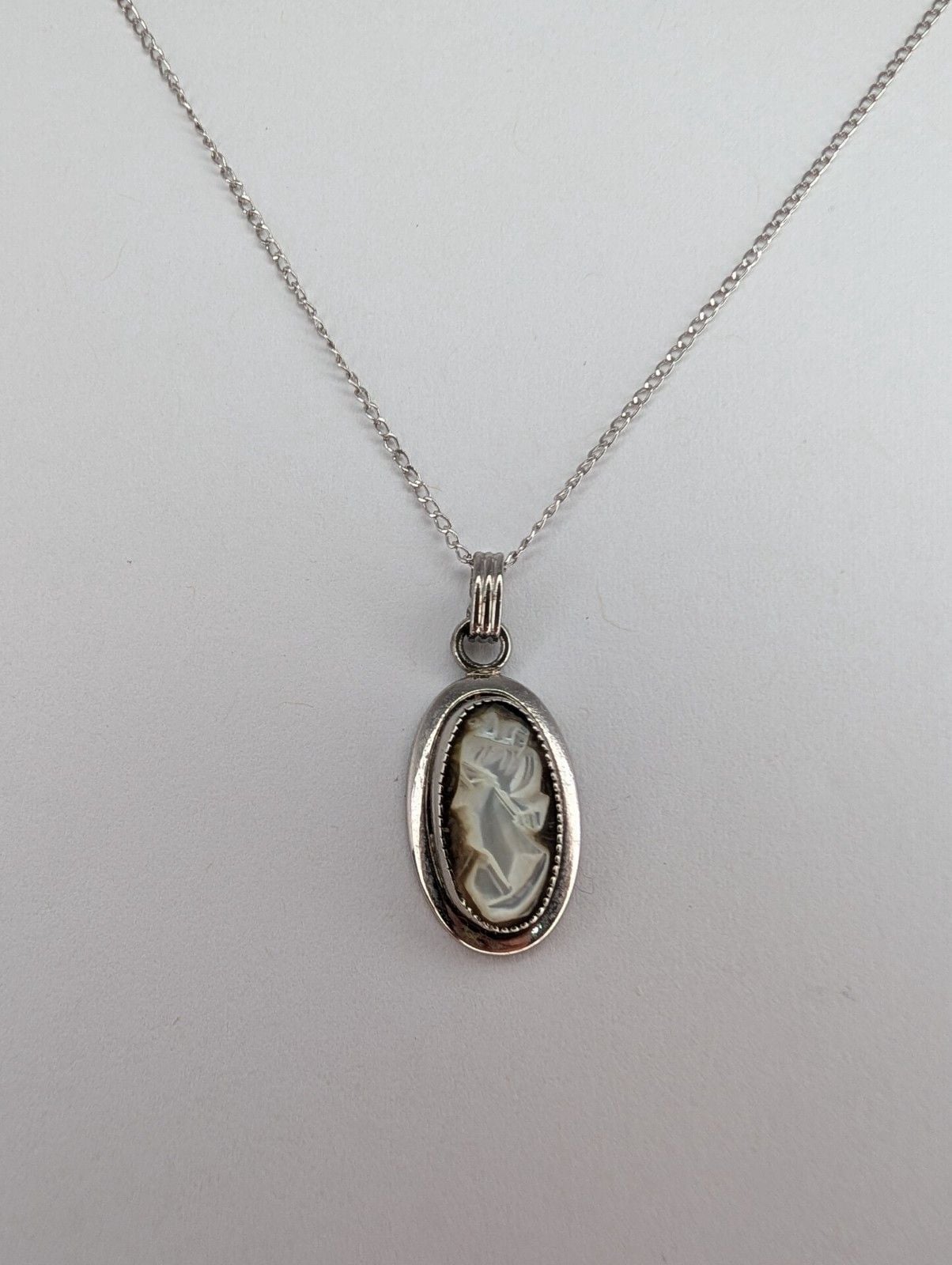Vintage Sterling Silver Sarah Coventry Cameo Pendant And Necklace 2