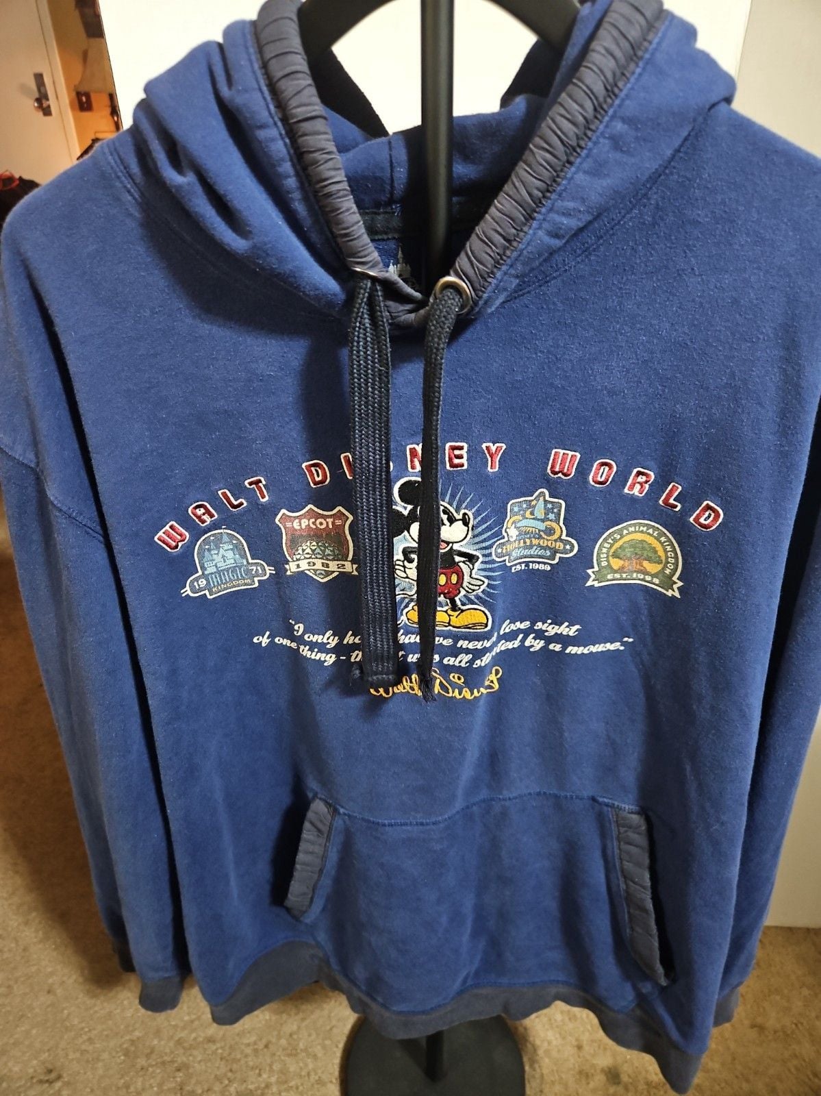 Disney Four Parks Mickey Mouse Hoodie XL 1