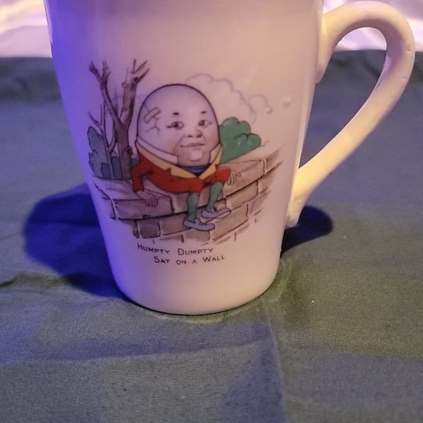 Vintage Humpty Dumpty Coffee Cup By Tams