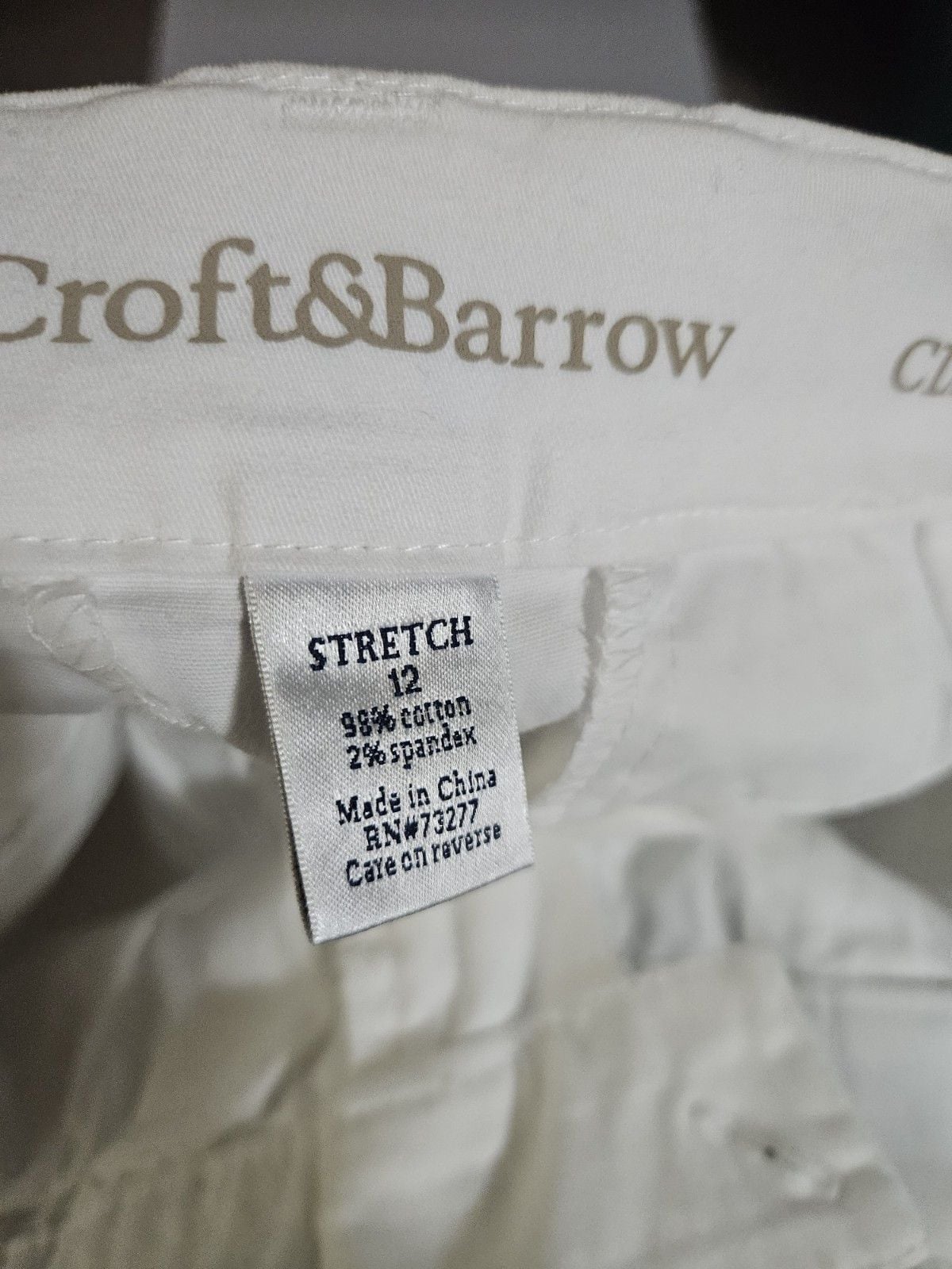 Croft & Barrow Womens White chino Shorts Size 12 Classic Fit 4