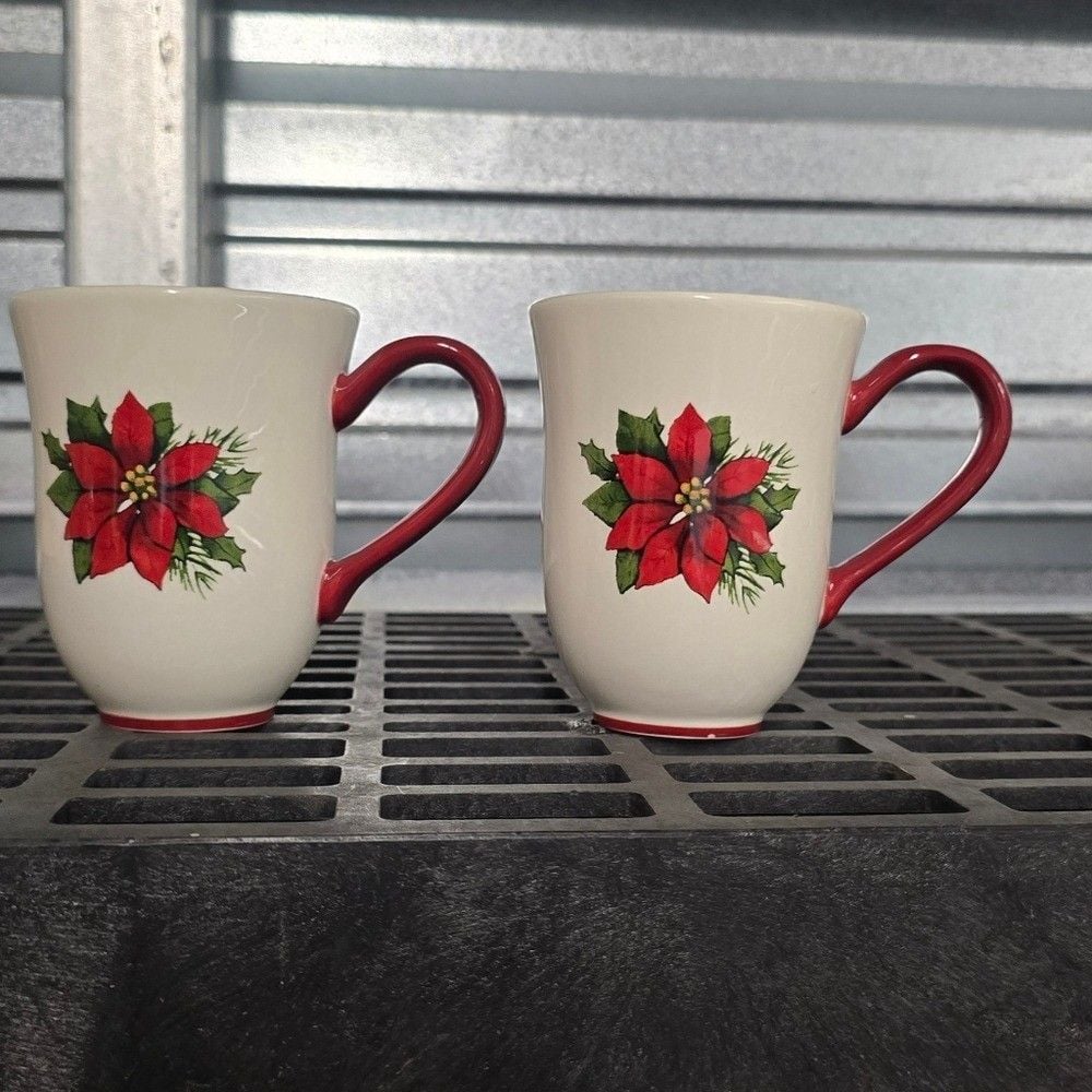 Better Homes And Gardens Poinsettia Design Ceramic Mugs - Set of 2 4