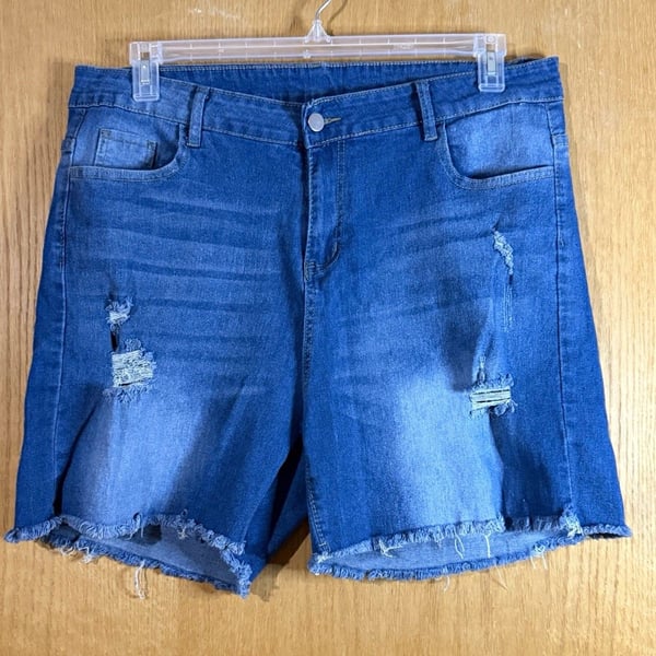 Women's Blue Denim Bermuda Shorts 18 XL Distressed Frayed Hem